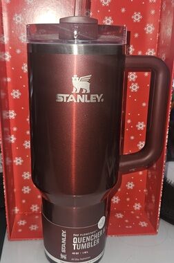 40 oz Stanley Quencher H2.O Tumbler